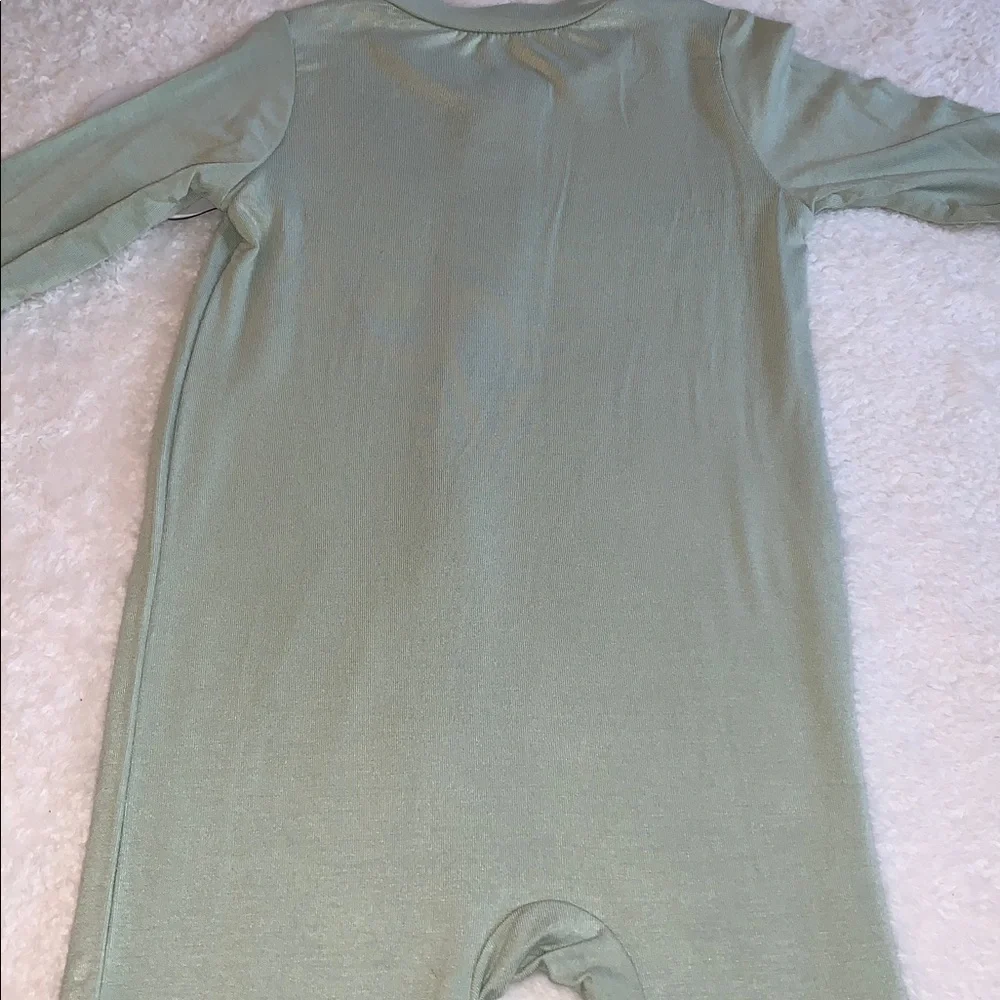 NWT Milkberry Sage Green Footie & Cap/Beanie 2pc. 6-9M